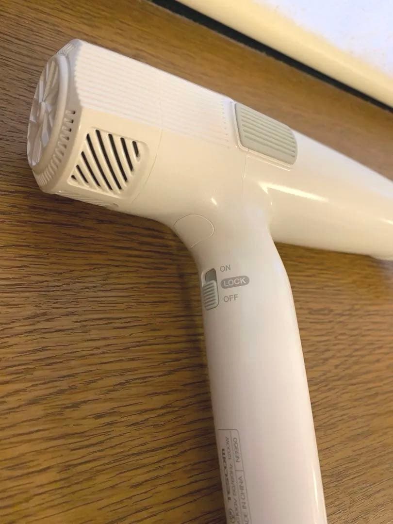 nobby ヘアドライヤー　NB950