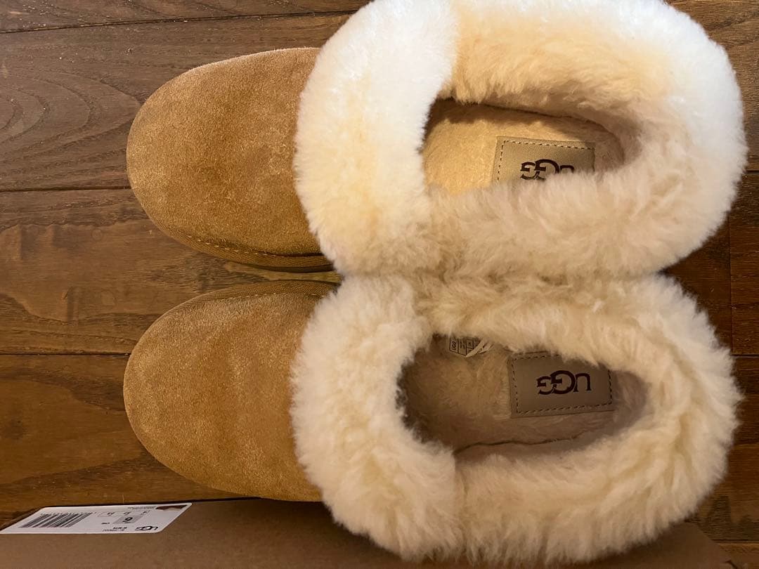 UGG ニタNita スリッポン