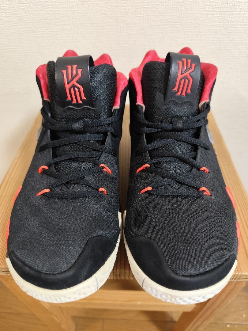 Nike Kyrie 4 ナイキ カイリー4　27.5cm　カイリー・アービング