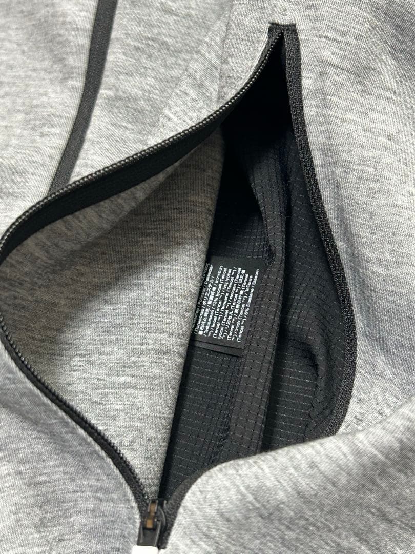 未使用級 on ジップフーディー　ジップパーカー 2XL グレー メンズ