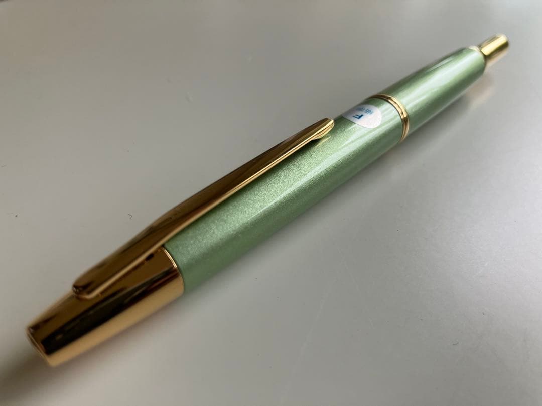 PILOT キャップレスデシモ 2019年限定色 メタリックソフトグリーン M