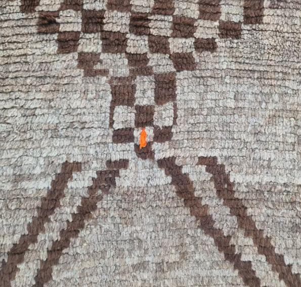 モロッコ製ヴィンテージラグ132 レア ブラウン グレージュ ベージュ ブジャド