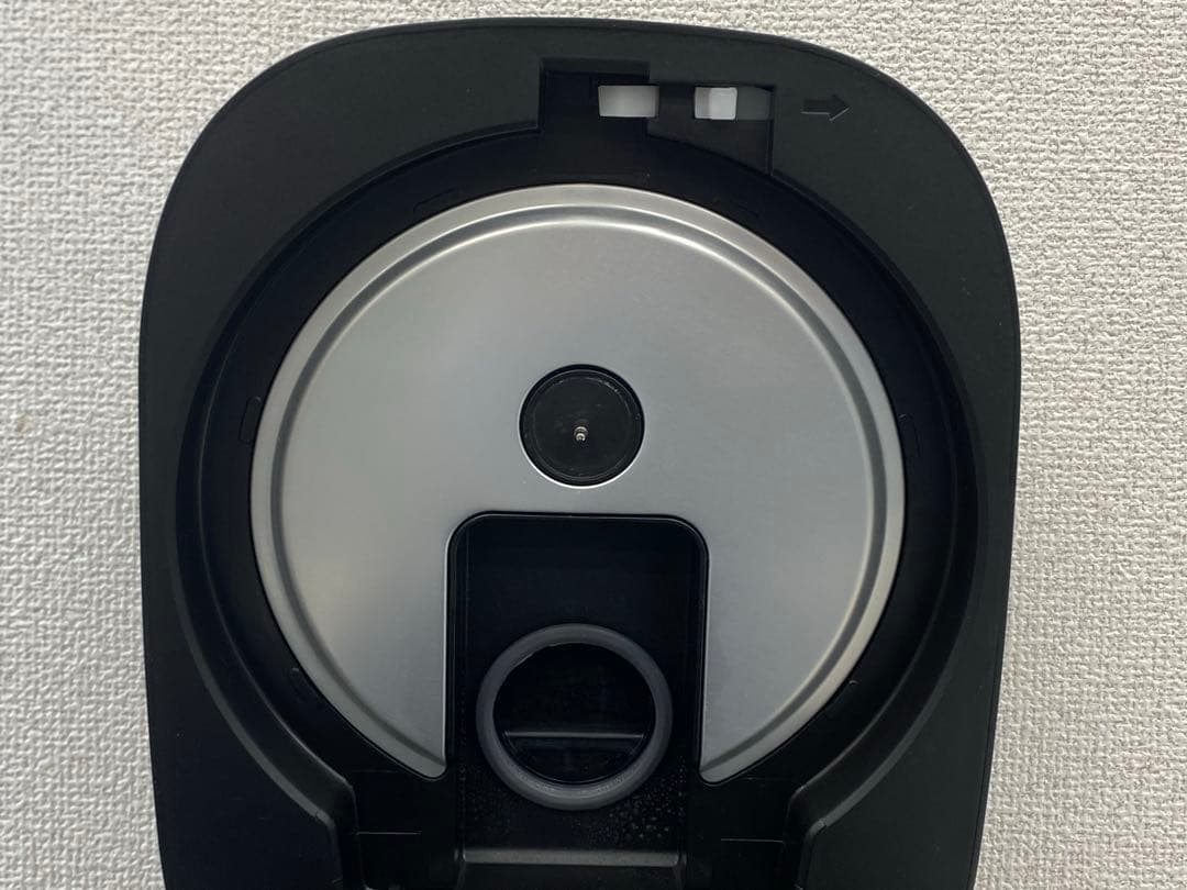 TOSHIBA 東芝 IHジャー炊飯器 RC-10BHW 本体 2025年製