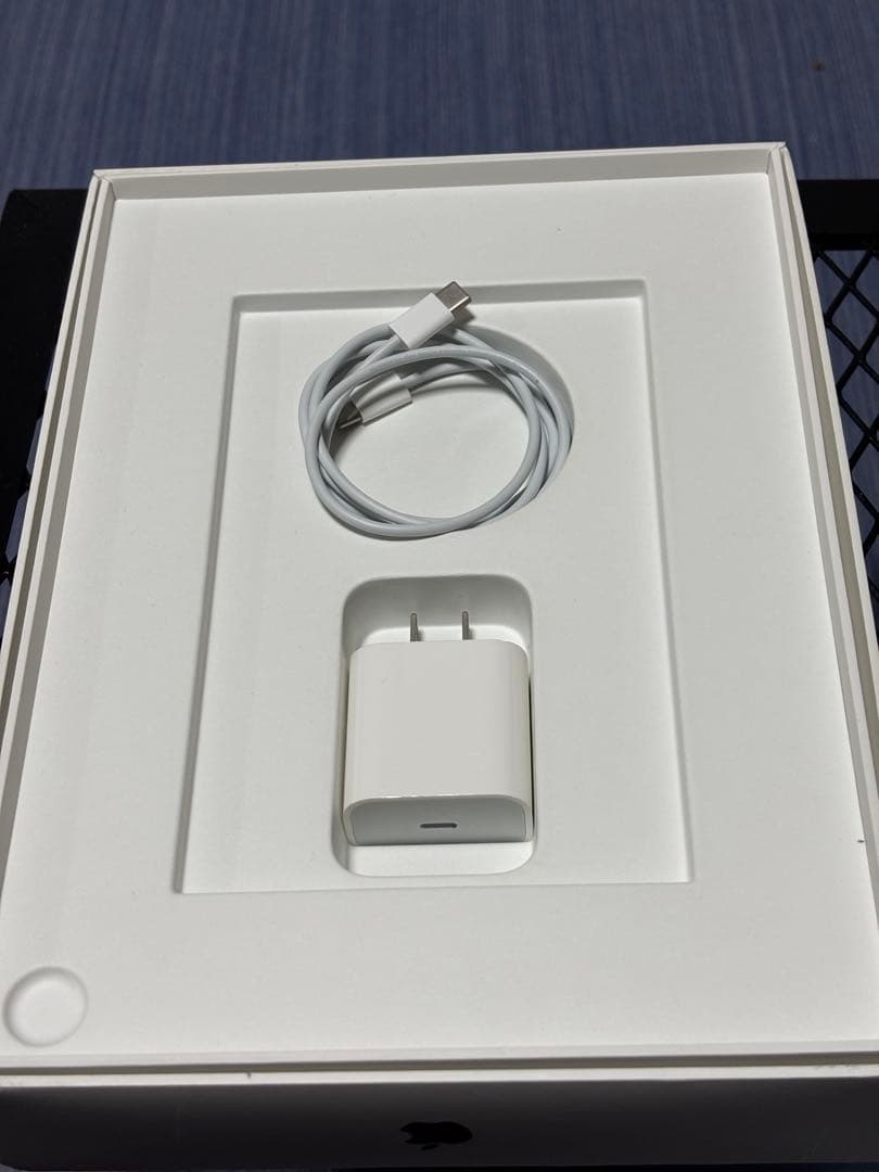 iPad Air (第5世代) 64GBスペースグレーApple pencil付