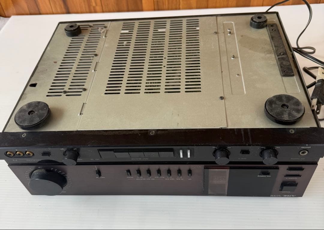 アンプ ALPINE /LUXMAN LV-105(a12)