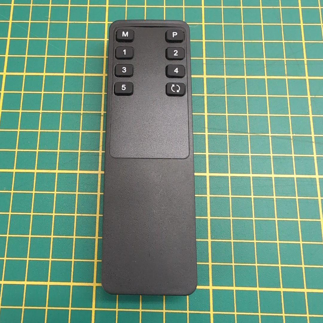 KVM スイッチ