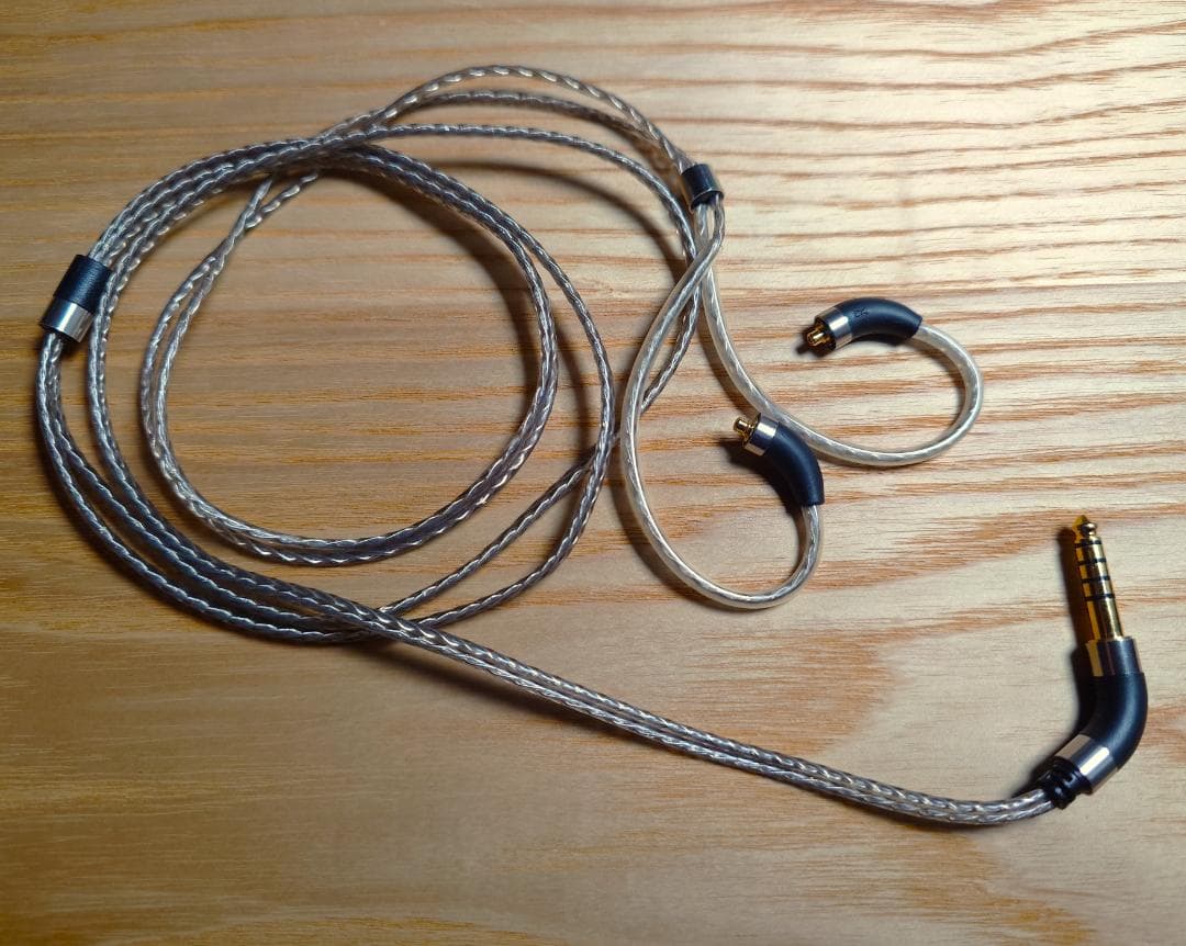 SHURE イヤホン Aonic4