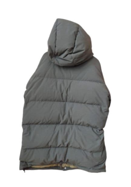 美品　THE NORTH FACE カーキ 黒パッチダウンジャケット