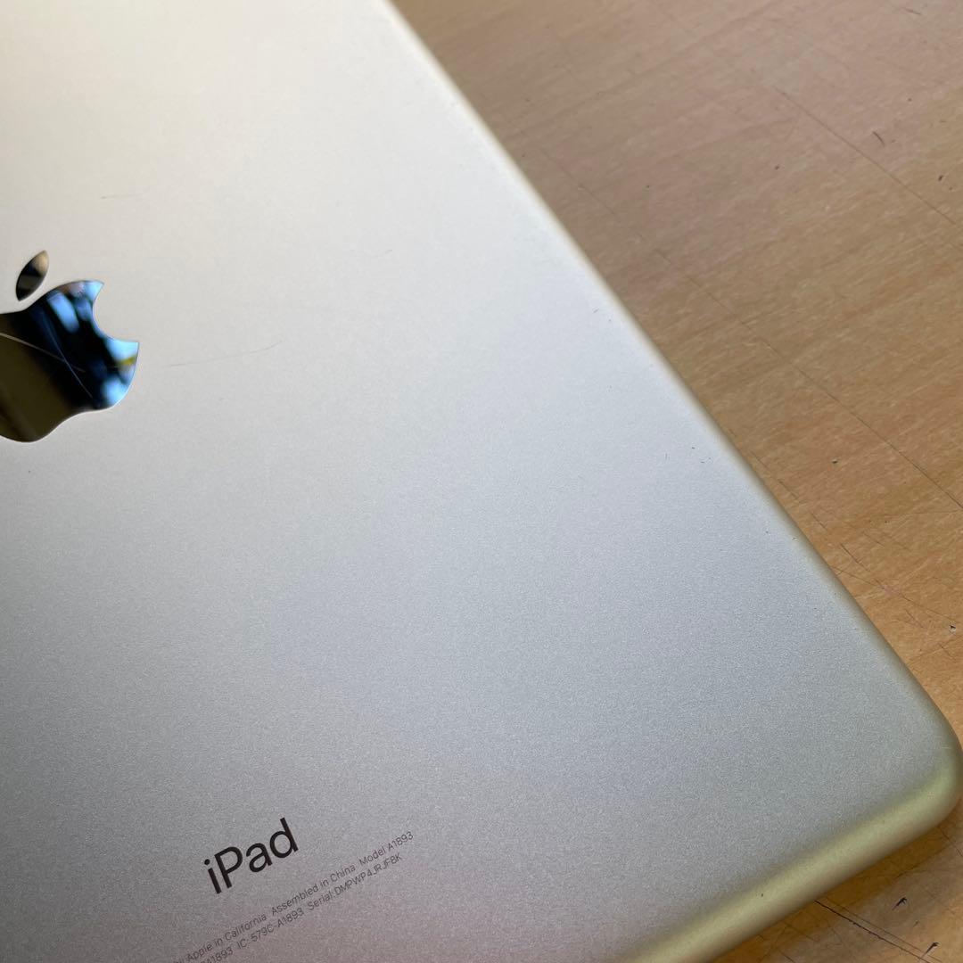 iPad 第6世代　A1893　Wi-Fiモデル　シルバー　32GB 美品　#5