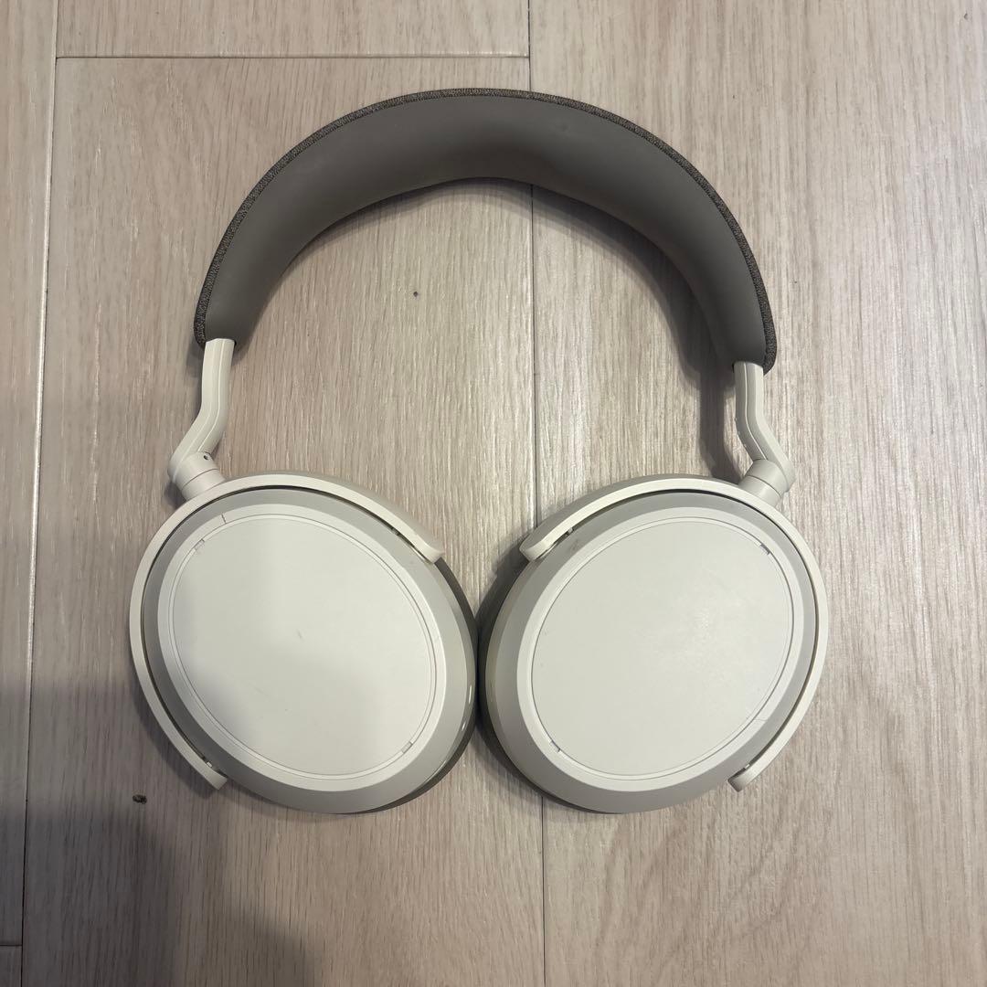 【訳アリ】値下げ可能Sennheiser Momentum 4 Wireless