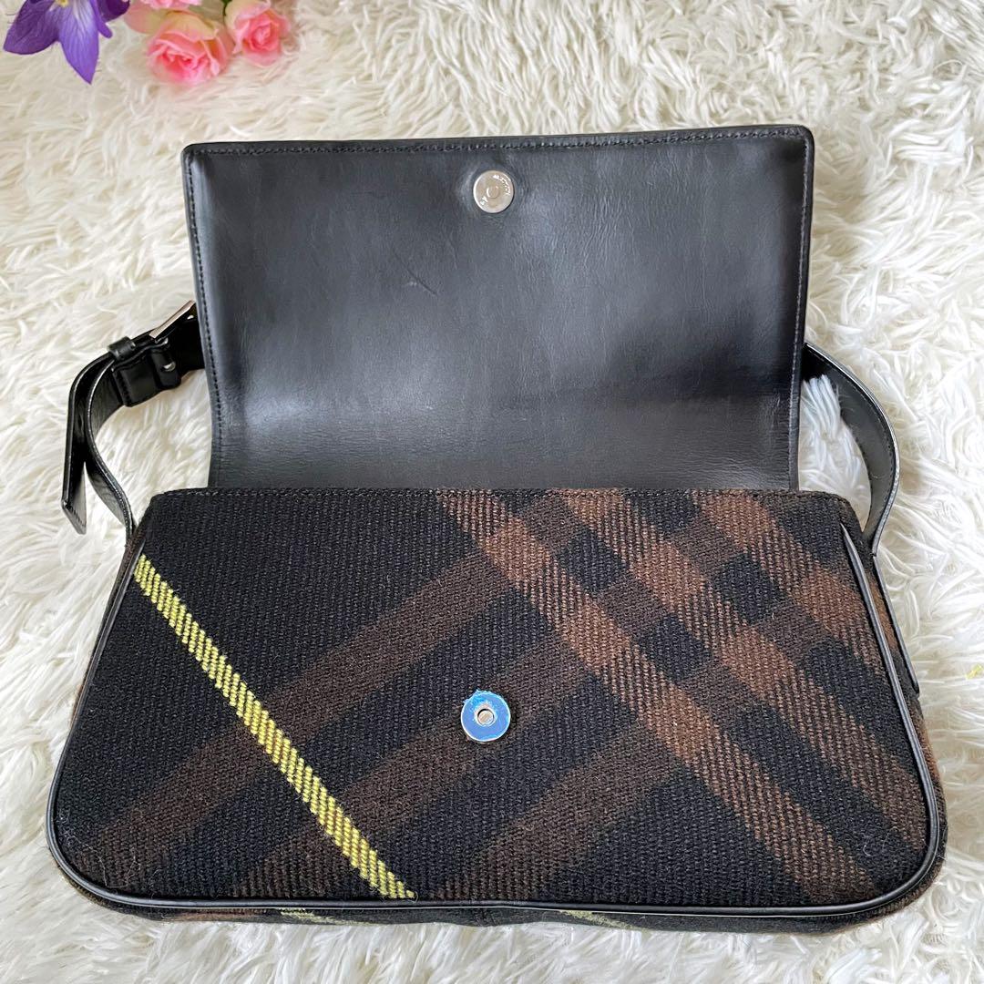 BURBERRYバーバリーブラックノバチェックウール×レザーワンショルダーバッグ