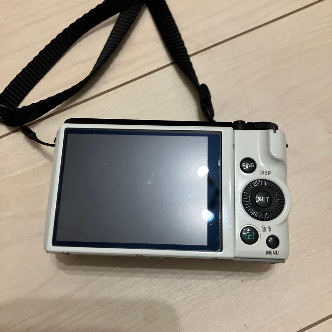 ゴルフ用　CASIO EXILIM EX-FC300S ホワイト 美品