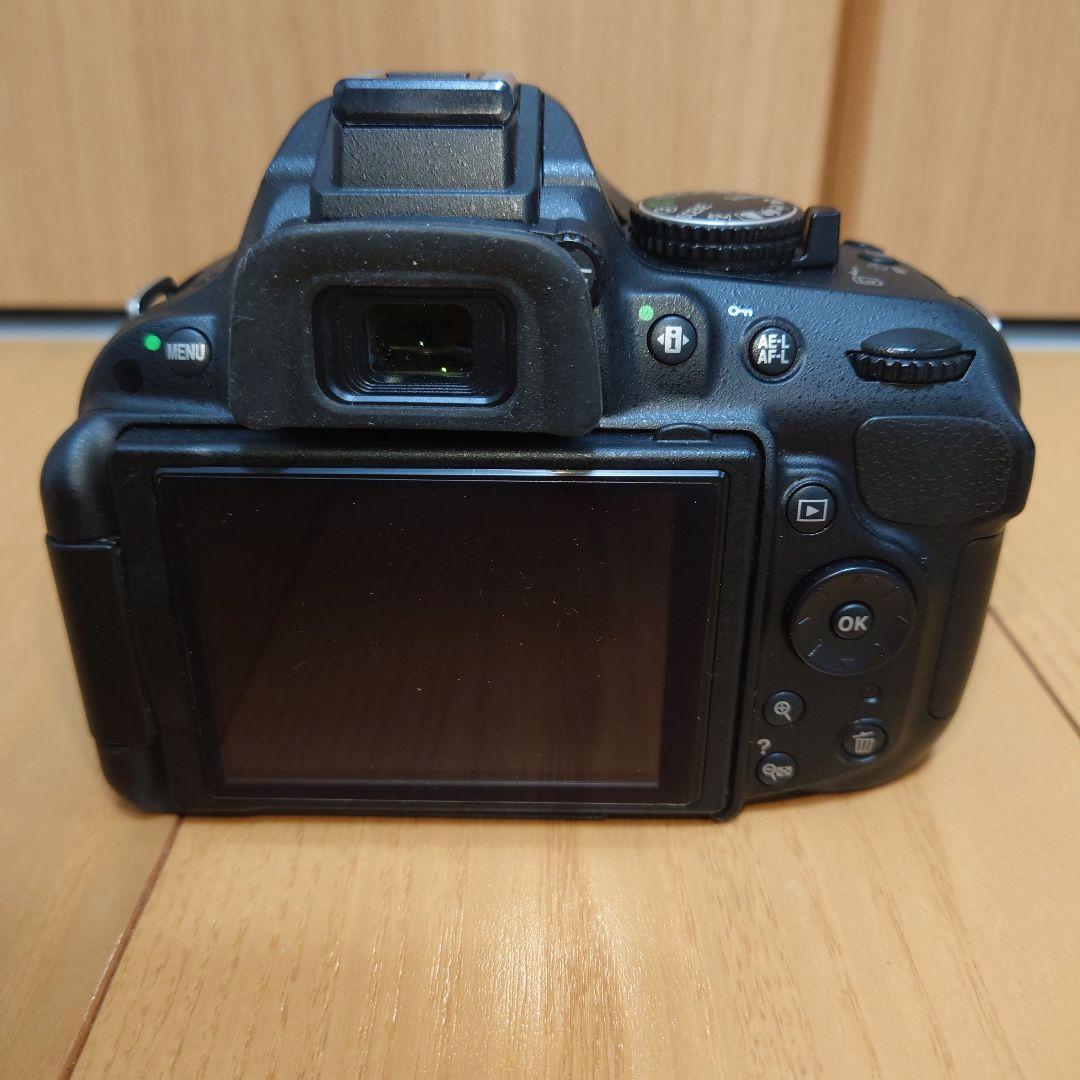 ル*ナ様 【ジャンク品】Nikon D5200 デジタル一眼レフカメラ