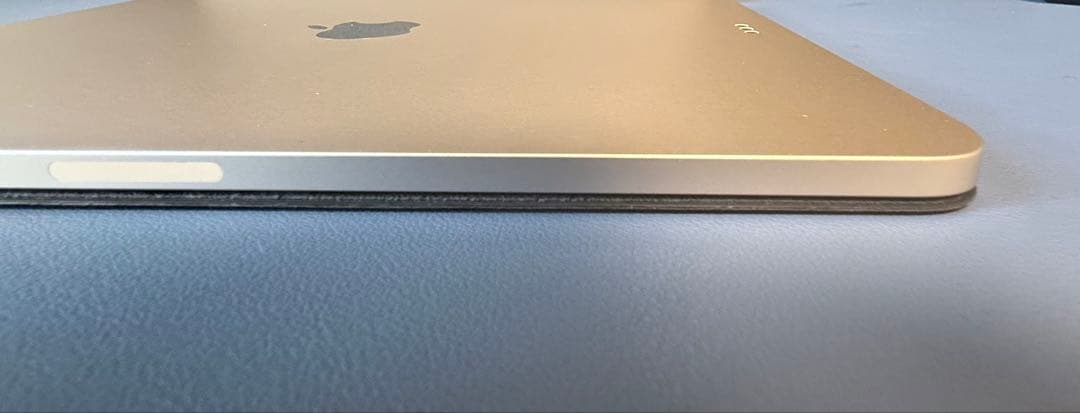 11インチiPad Air M3 Wi-Fiモデル 128GB スターライト