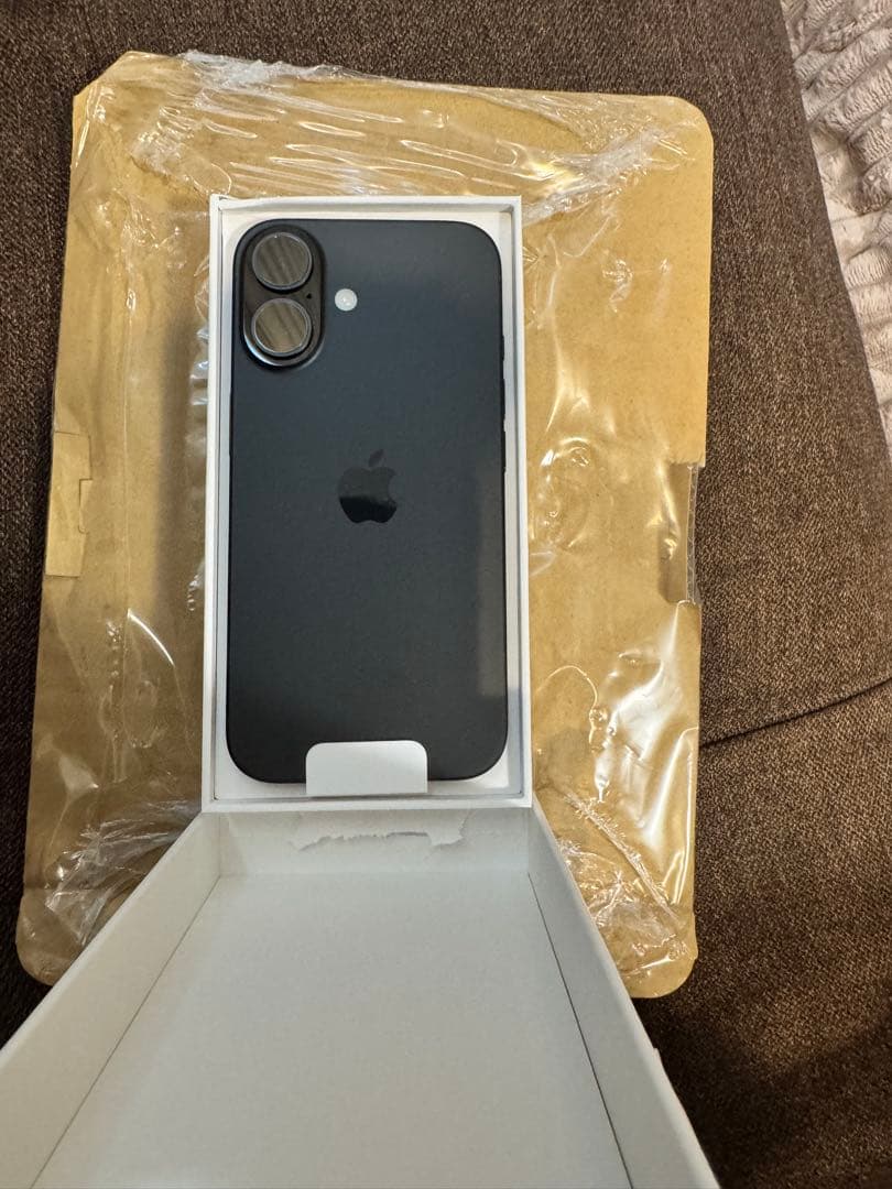 iPhone16 新品ブラック 残債なし simフリー※箱難あり