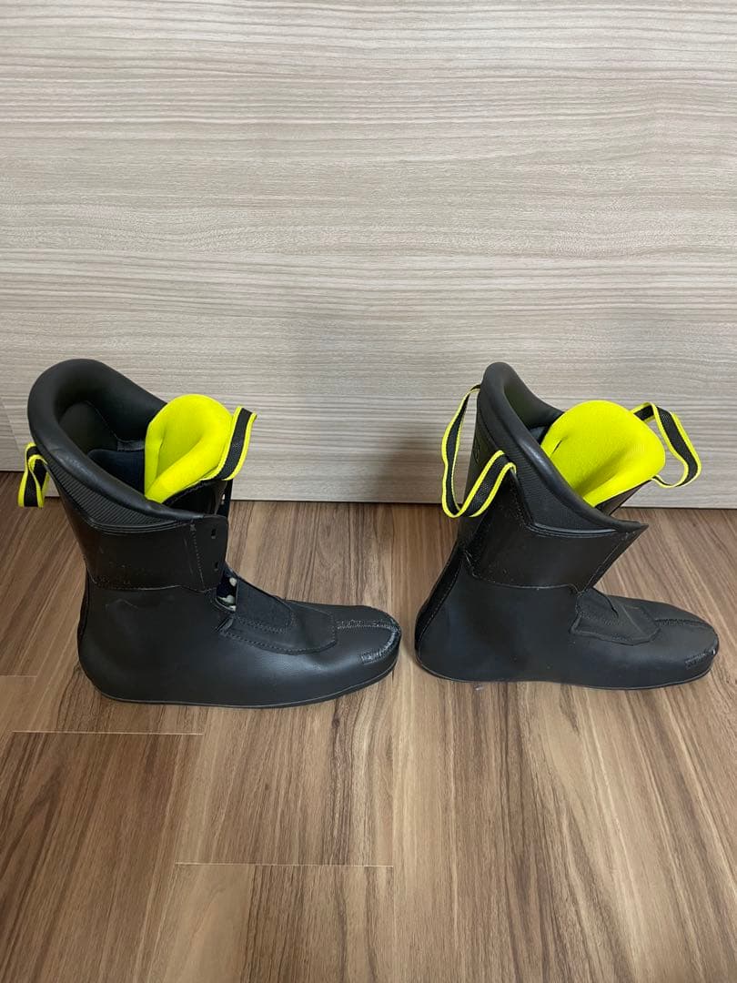 Salomon S/Race 90 子ども用スキーブーツ　リュック付き