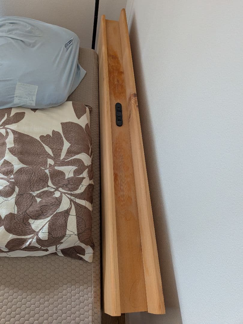 【タンスのゲン】木製セミダブルベッド マットレススタンド付き