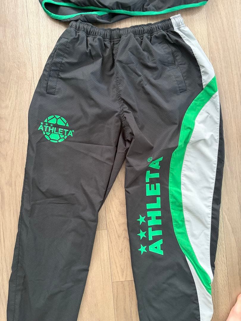 美品 ATHLETA ピステ上下