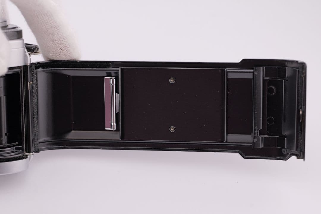 フィルムカメラ Canon AE-1 + NewFD 50mm F2