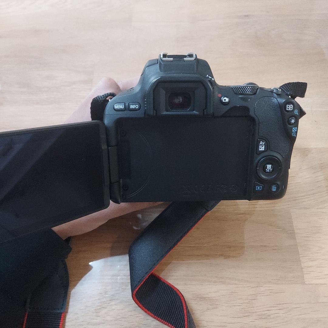 キャノンeos kiss x9