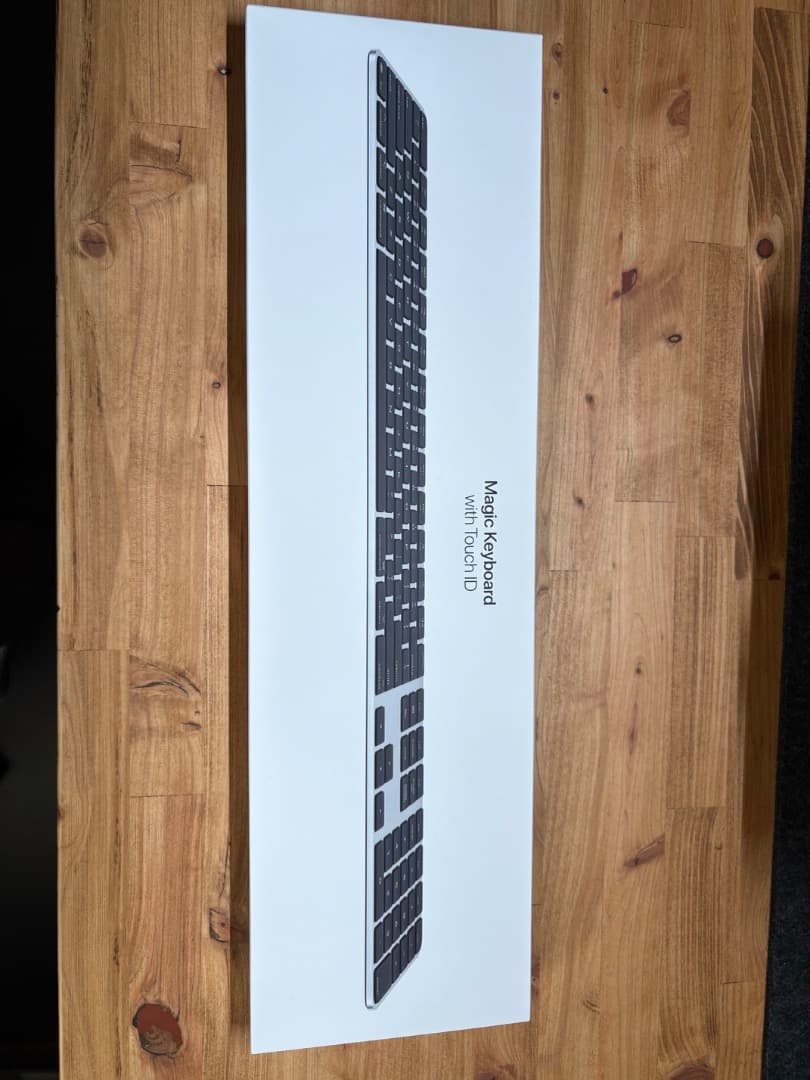 MagicKeyboard テンキ USB–C JIS ブラック TouchID