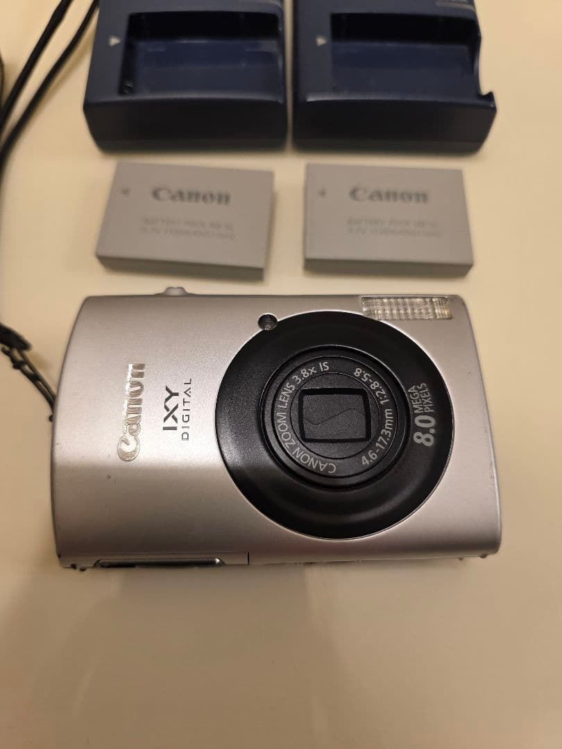 Canon IXY DIGITAL バッテリー2個 充電器2個付き