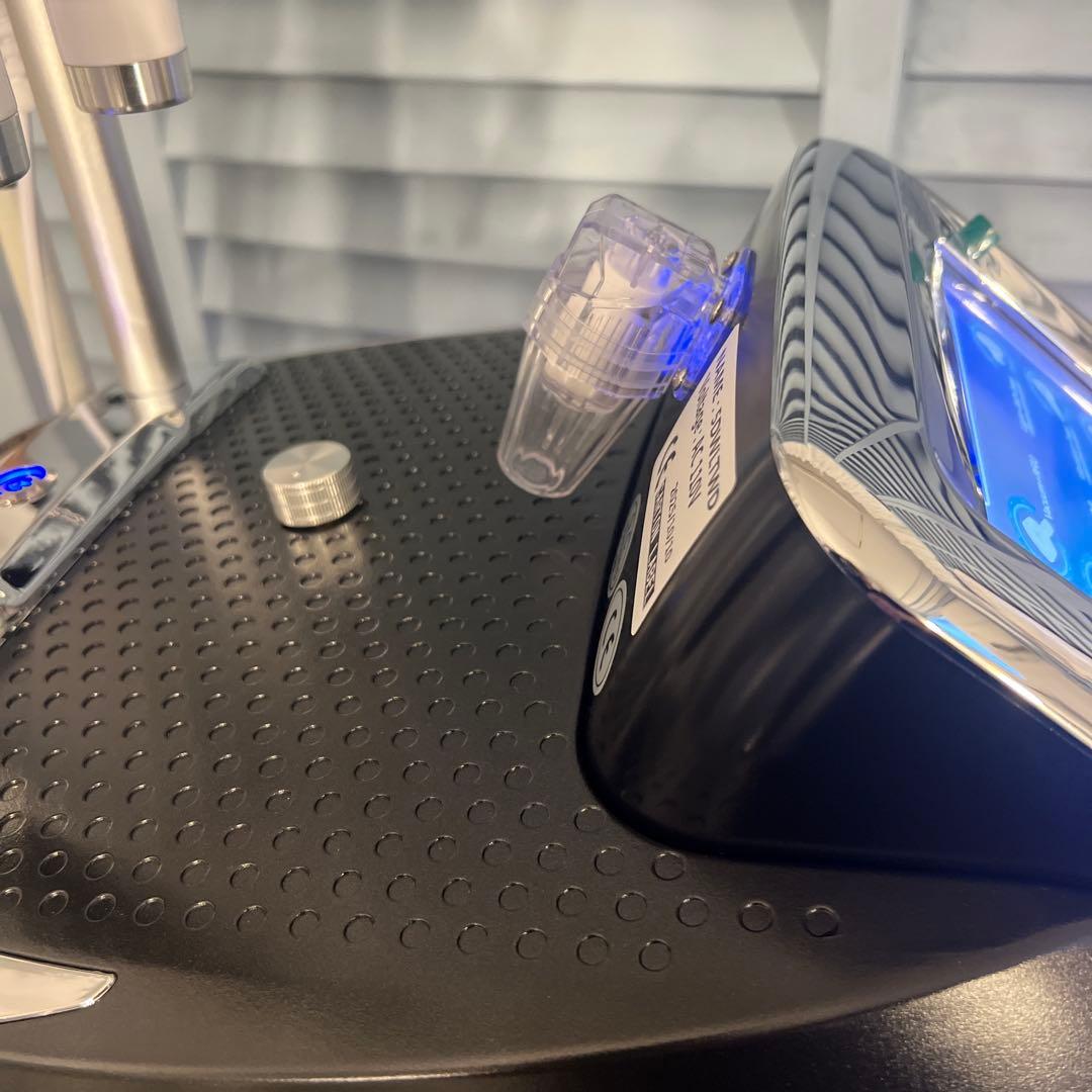 動作確認のみサロンモデル6in1痩身マシン業務用キャビテーション/ラジオ波/吸引