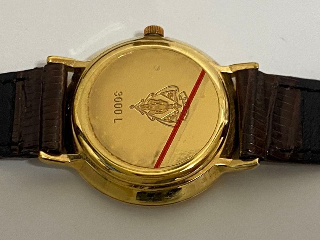 電池交換済み　GUCCI　グッチ　3000L　クオーツ　レディース時計