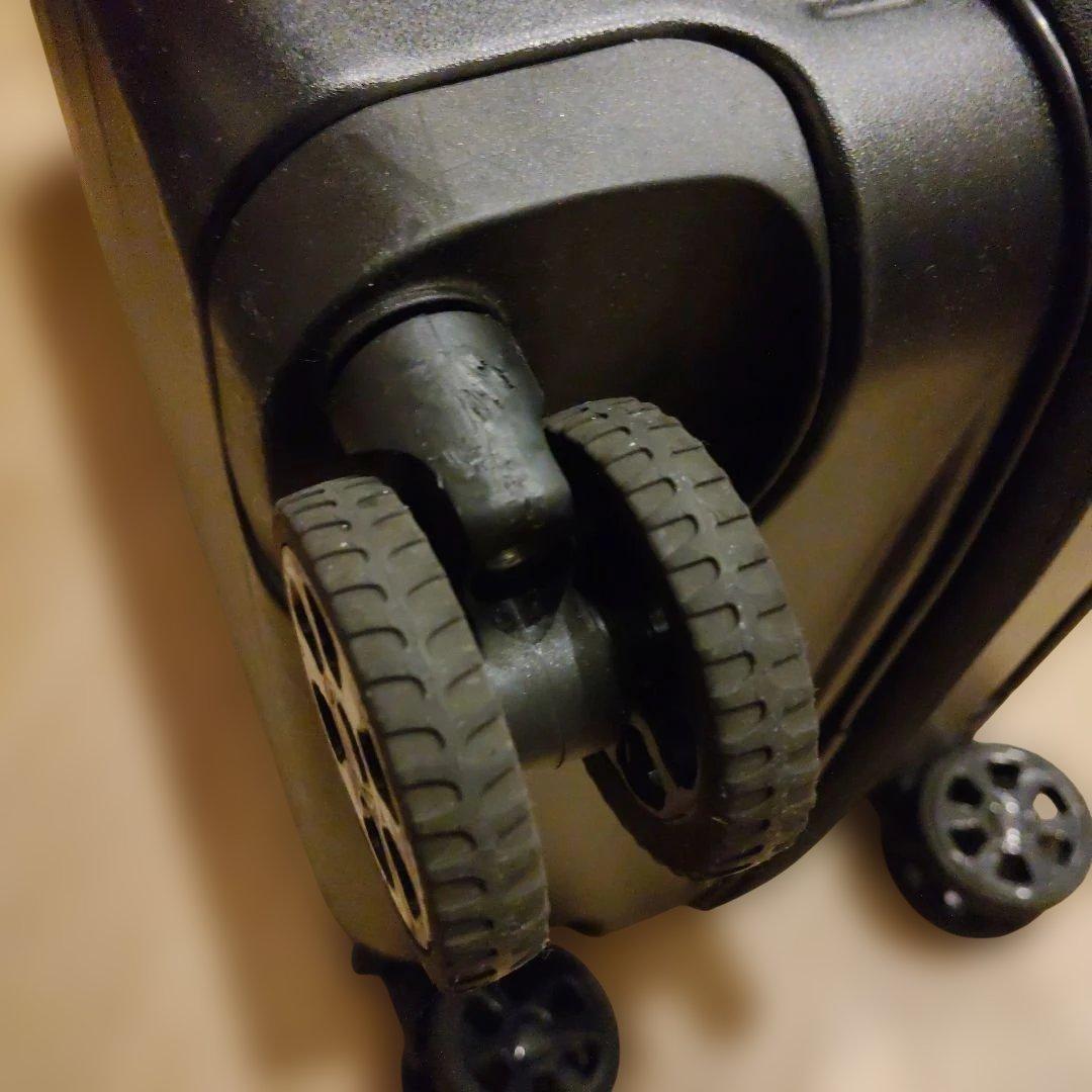 ACE テオフィールド　32L　持ち込み可　TSAロック付き　黒　スーツケース