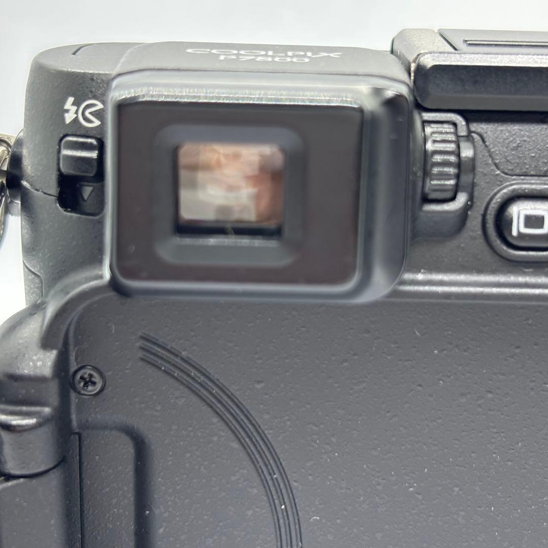 高級コンデジ Nikon COOLPIX P7800