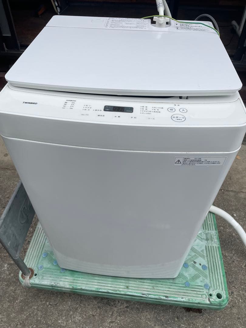TWINBIRD 縦型 全自動電気洗濯機 5.5kg WM-EC55