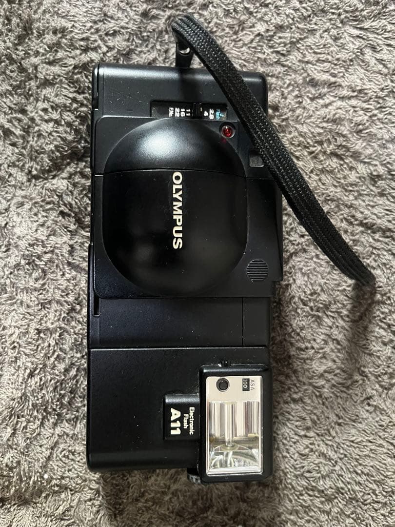 「【ジャンク】カメラ4台まとめ売り Leica Konica OLYMPUS」