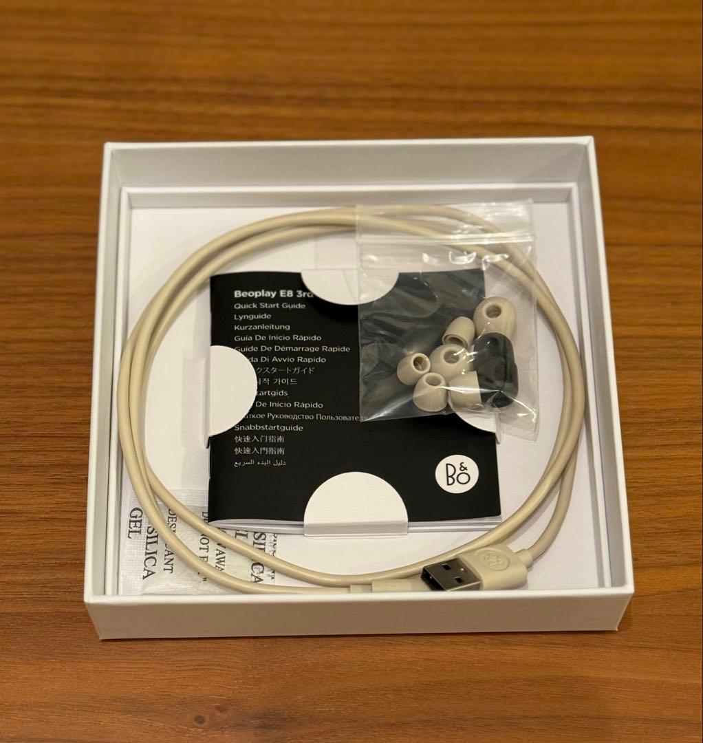Bang&Olufsen Beoplay E8 3rd Genゴールド イヤホン