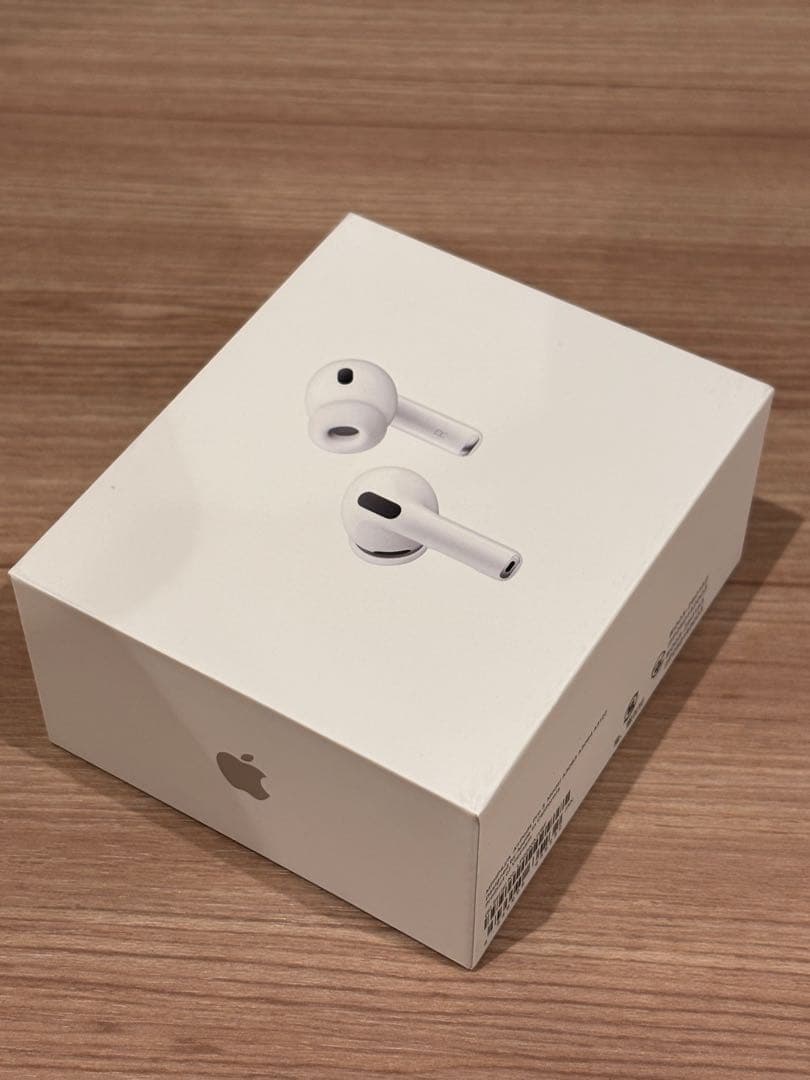 Apple AirPods Pro 3 本体 イヤホン　おまけ付き　保証書有り