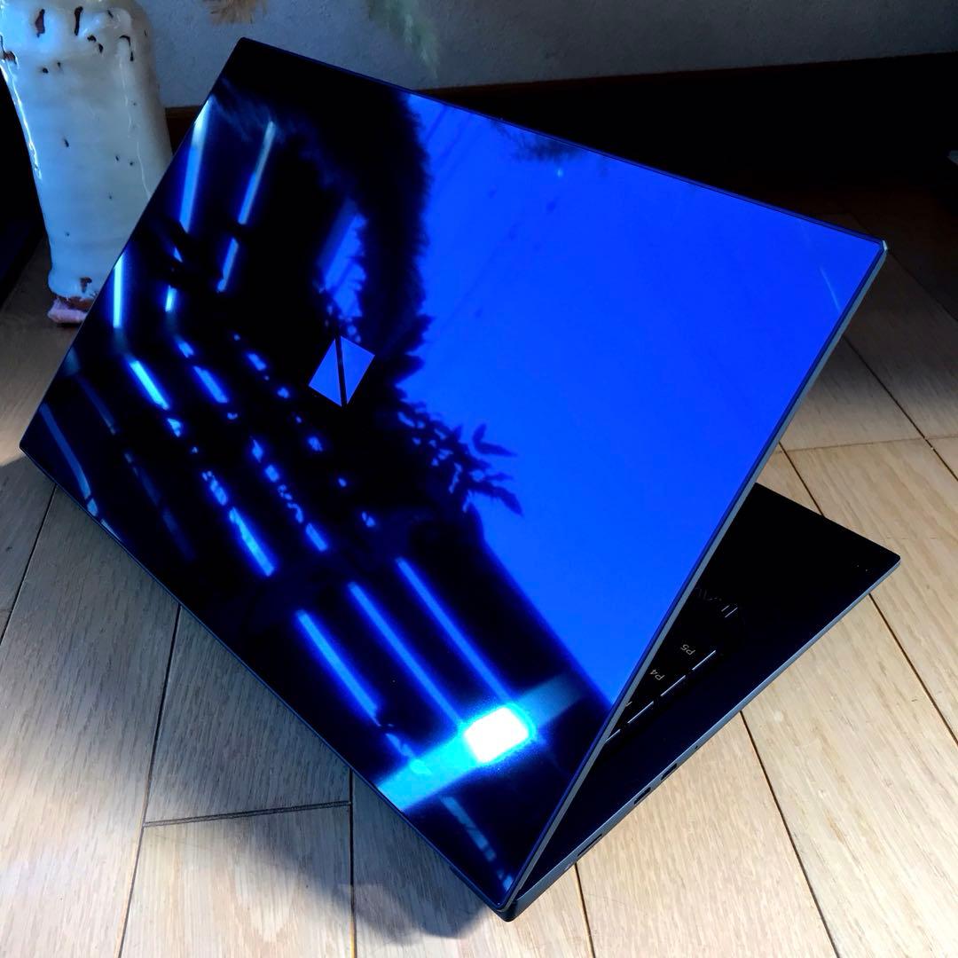 美品LaVieVEGA LV750/R【有機ELUltraHD4Kディスプレイ】