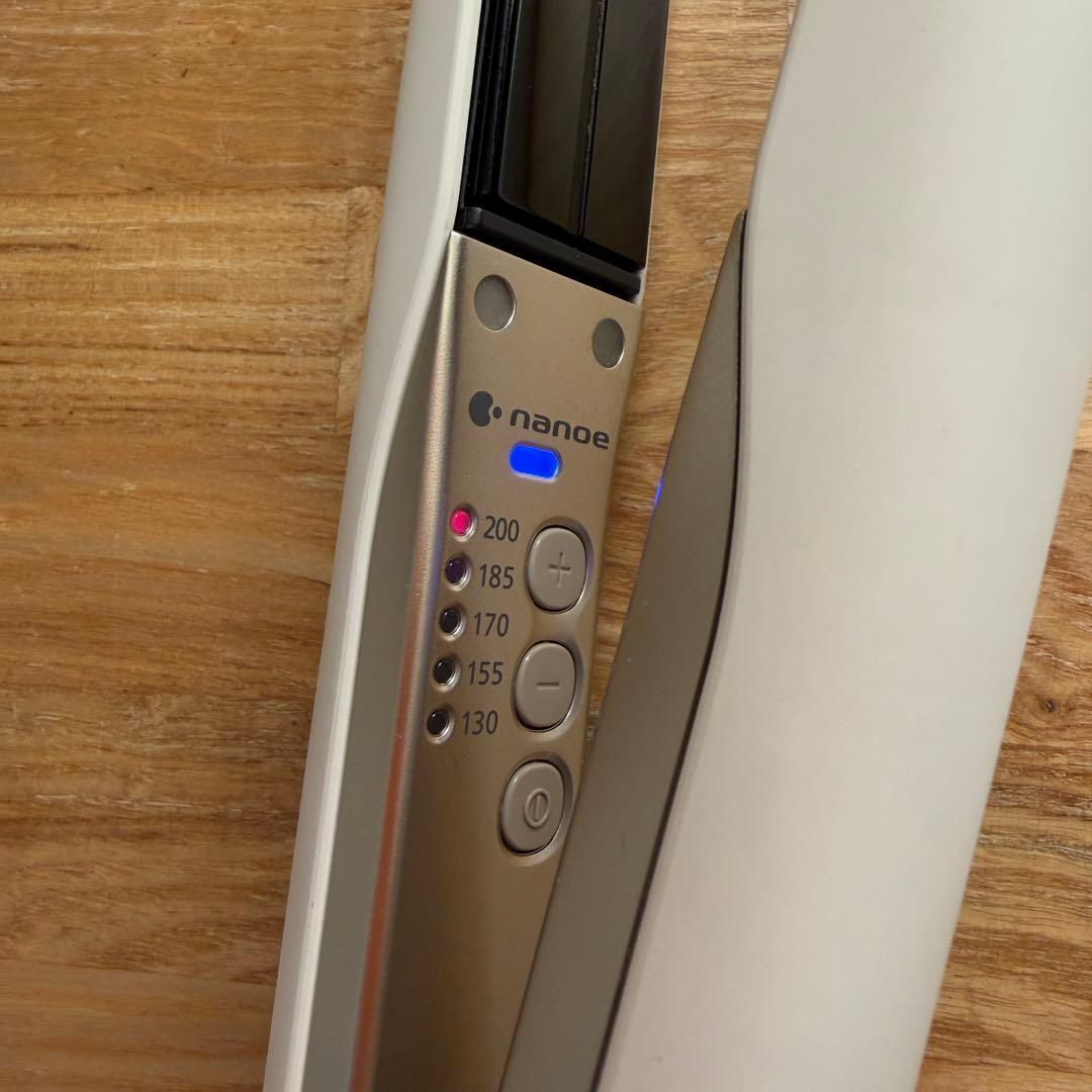 Panasonic ナノイー ヘアアイロン ホワイト EH-HS0J