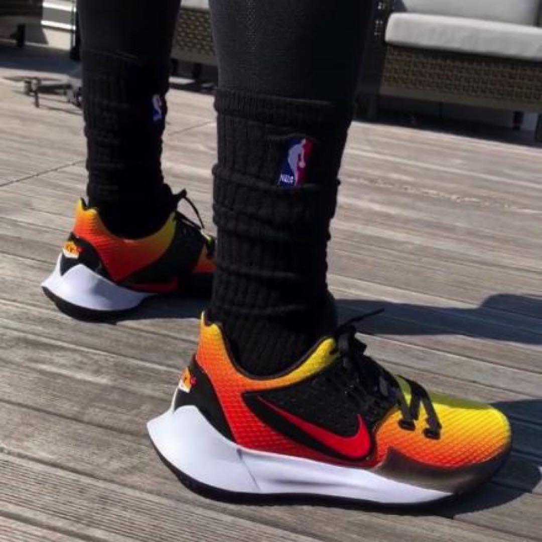 ナイキ カイリー ロー2 EP KYRIE LOW 2 カイリー・アービング