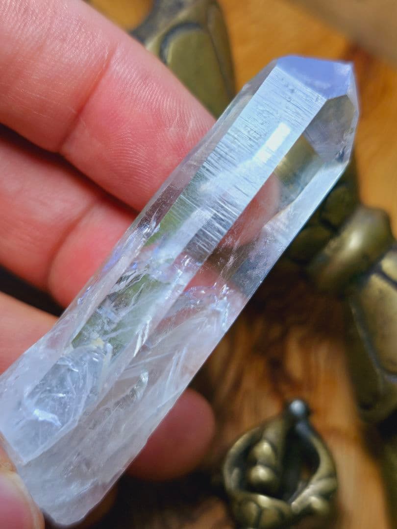 虹入り‼️ヒマラヤのレムリアン水晶 マカルー産