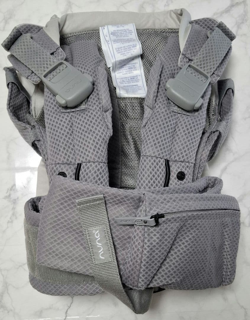 コ*ラ様 nuna cudl 抱っこ紐 グレー ☺︎︎オススメ✨早い者勝ち☺︎︎