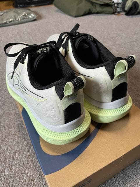 美品）asics GLIDERIDE MAX グライドライドマックス26.5cm