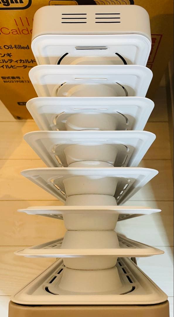 デロンギ オイルヒーター　ヴェルティカルド RHJ21F0812-WH8~10畳