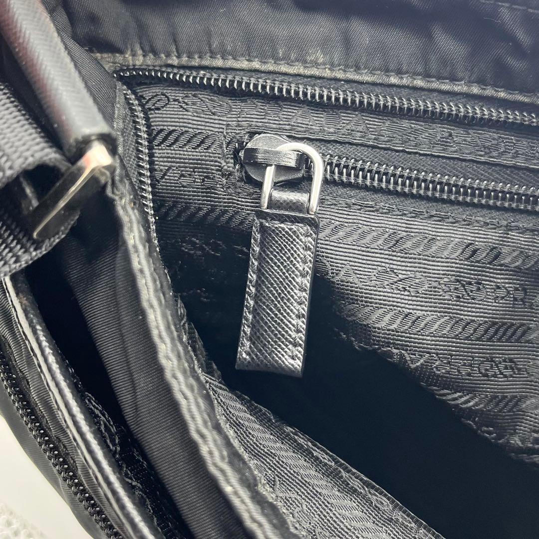 PRADAプラダ サコッシュ ショルダーバッグ テスート サフィアーノ ブラック