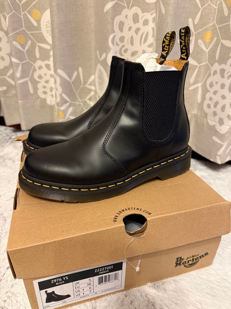 【新品未使用】Dr. Martens 2976 UK5チェルシーブーツ
