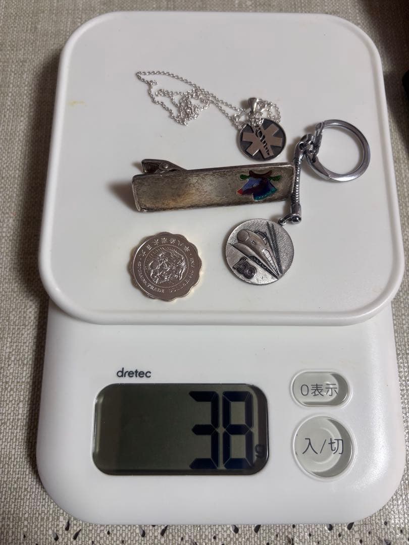 せ*ち様 銀製品4個(　ネクタイピン　キーホルダー　ペンダント)