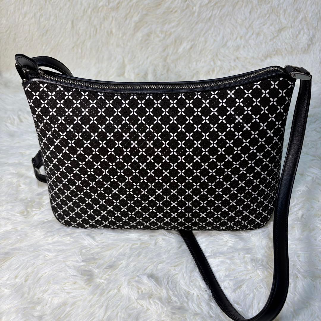 印傳屋 印伝 未使用級　ショルダー バッグ そよか 七宝　保存袋　箱付き