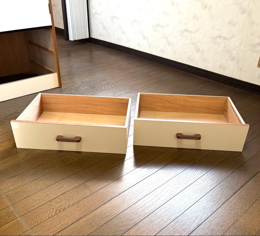 最終お値下げ！木製洋服ダンス　オフホワイト　シンプル　平成レトロ