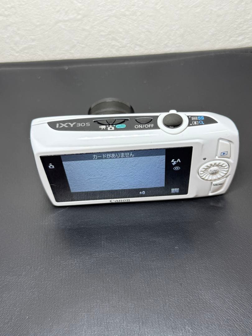 美品✨ CANON IXY30S ホワイト オールドコンデジ インスタグラマー
