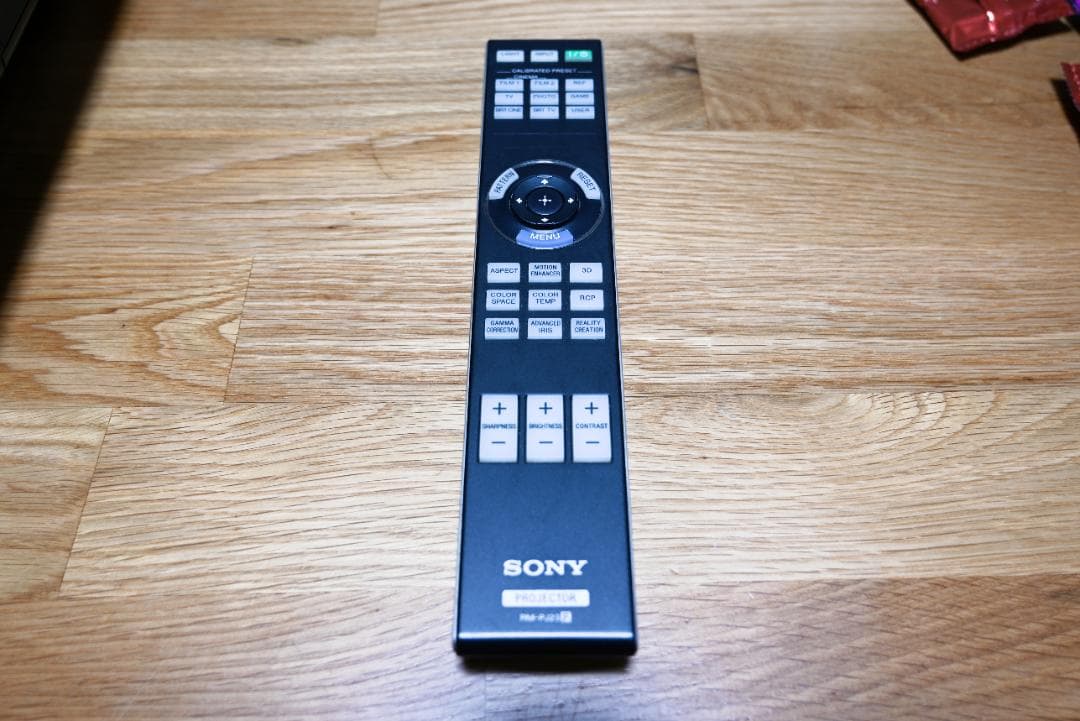 プロジェクター SONY VPL-HW50ES