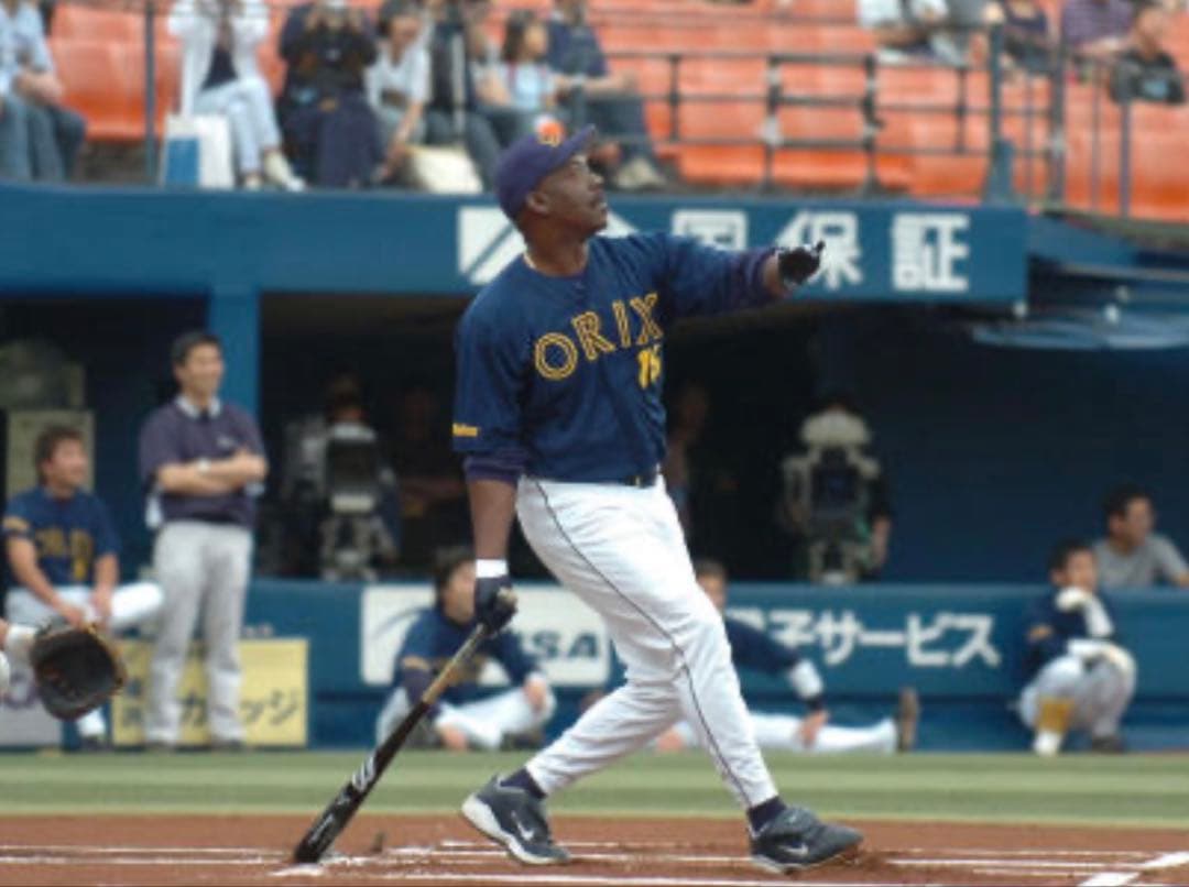 オリックス・バファローズ　ラルフ・ブライアント打撃コーチユニフォーム　未使用美品