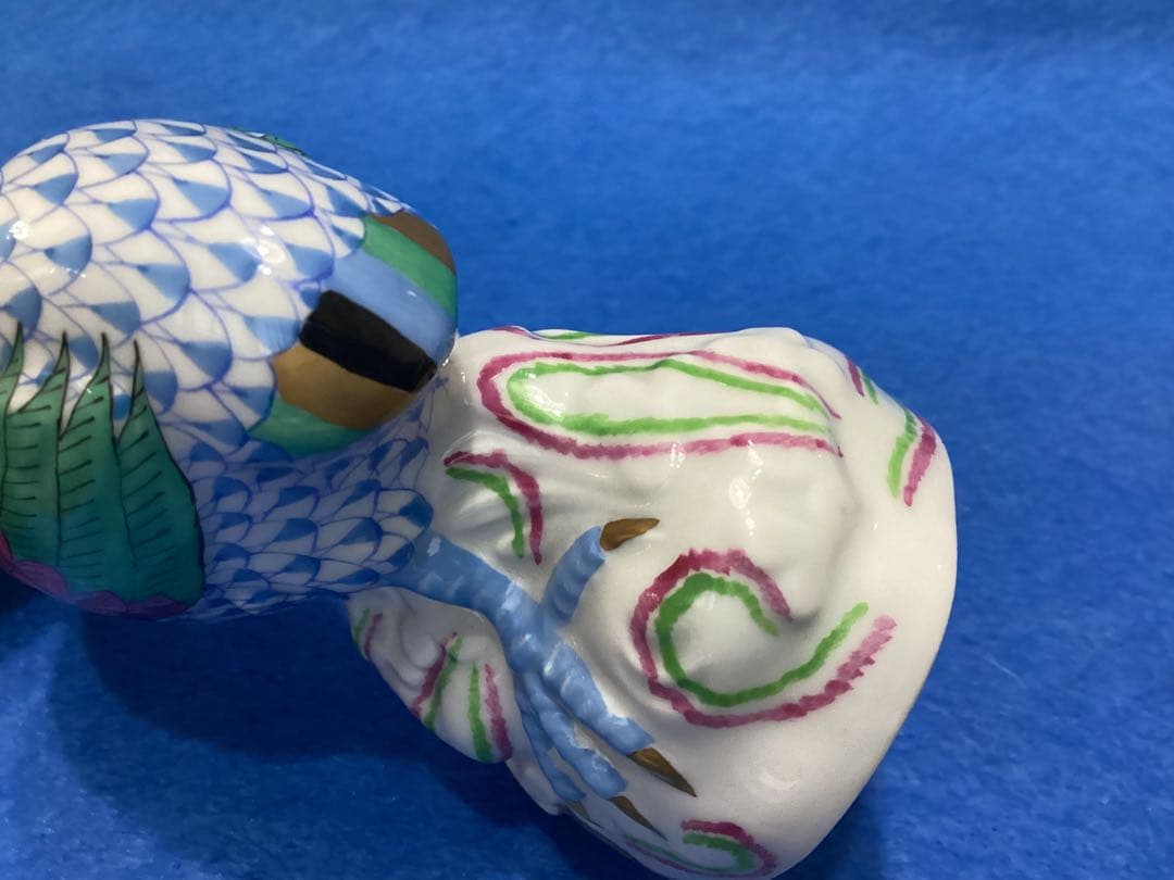 HEREND ヘレンド　手描き　ホロホロ鳥　フィギュリン　青と緑の羽模様の陶器製